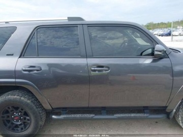 Toyota 2022 Toyota 4-Runner 2022 4.0l 4.0 Benzyna 270KM, zdjęcie 6