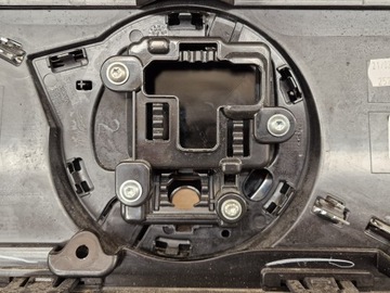 MŘÍŽKA MASKA VOLVO EC40 EX40 XC40 C40 BARVA 717 KAMERA RADAR