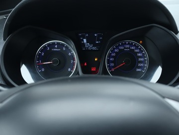 Hyundai ix20 Mikrovan 1.4 CVVT 90KM 2012 Hyundai ix20 1.4 CVVT, Klima, Parktronic, zdjęcie 10