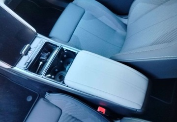 Ford Explorer VI SUV Electric 79kWh 340KM 2025 Ford Explorer Ford Explorer 78kWh AWD Elektryczny 340KM, zdjęcie 31