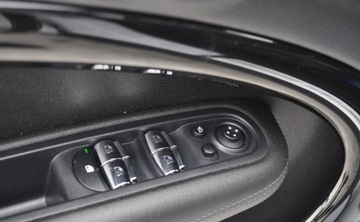 Mini Countryman F60 2016 MINI Countryman Nawigacja Skora Xenon Benzyna Nawigacja 1.6 Benzyna 122KM, zdjęcie 19