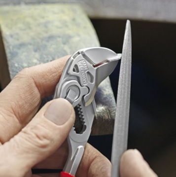 РЕГУЛИРУЕМЫЕ ЩИПЦЫ 125 мм KNIPEX