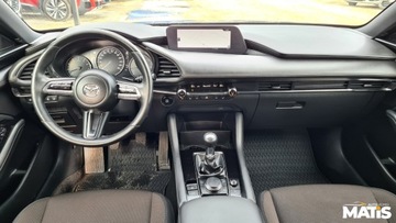 Mazda 3 IV Hatchback 2.0 Skyactiv-G 122KM 2019 Mazda 3 2.0BENZ manual Navi kamera head up climatronic 100 bezwypadek 2.0, zdjęcie 3