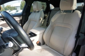Jaguar F-Pace SUV Facelifting 2.0 P 249KM 2022 Jaguar F-Pace Bezwypadek, SalonPL, AWD, mHEV, R-Dynamic, Asyst. park, Kame, zdjęcie 9