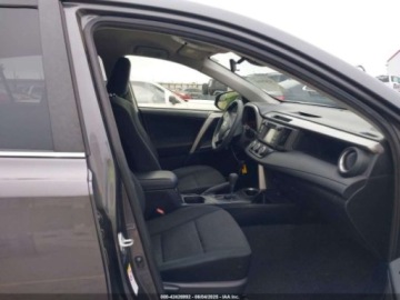 Toyota RAV4 V 2018 Toyota RAV4 2018 TOYOTA RAV4 LE 2.5 Benzyna 176KM, zdjęcie 12