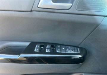 Kia Sportage IV SUV Facelifting 1.6 CRDI 136KM 2021 Kia Sportage Kamera Skory Klimatyzacja automatyczna 1.6 Diesel 136KM, zdjęcie 16