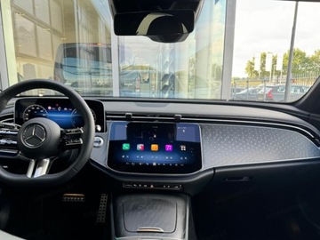 Mercedes Klasa E W214 2025 E Klasa 300 e 4-Matic AMG 2.0 (313KM) 2025, zdjęcie 10