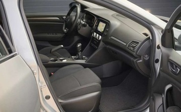 Renault Megane IV Hatchback 5d  Facelifting 1.3 TCe 140KM 2021 Renault Megane Renault Megane 1.3 TCe FAP Intens 1.3 Benzyna 140KM, zdjęcie 12