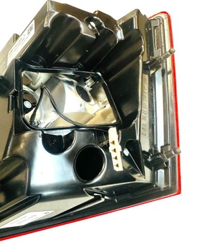 2x LED ЗАДНИЙ ТОРМОЗНОЙ ФОНАРЬ ЛЕВЫЙ ПРАВЫЙ Комплект SKODA OCTAVIA III (03/2017- ) Estate