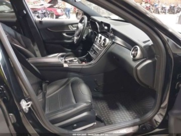 Mercedes Klasa C W205 2020 Mercedes-Benz Klasa C 63 S AMG 2020 4.0l 4.0 Benzyna 503KM, zdjęcie 9