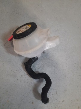 ZBIORNICZEK WYRÓWNAWCZY VW SEAT SKODA 5Q01214070