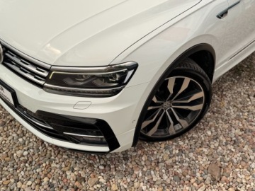 Volkswagen Tiguan II SUV 2.0 TDI 190KM 2019 Volkswagen Tiguan R-LINE 4motion DSG Masaze Bezwypadkowy 2.0 190KM, zdjęcie 8