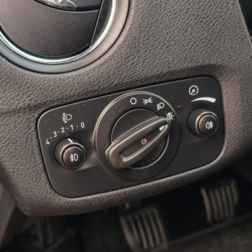 Ford Mondeo IV Kombi 2.0 Duratorq TDCi DPF 140KM 2008 Ford Mondeo Mk4 2.0 TDCi Viva Titanium, zdjęcie 18