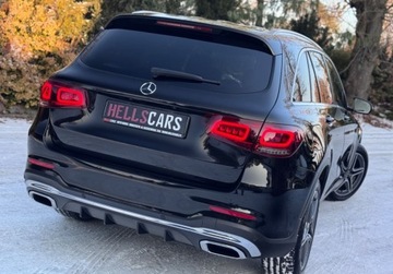 Mercedes GLC C253 SUV Facelifting 2.0 220d 194KM 2020 Mercedes-Benz GLC AMG MiltiBEAM Alu19 Kamera Virtual Navi Ambiente Piekny, zdjęcie 2