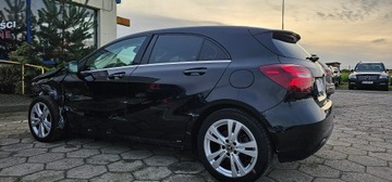 Mercedes Klasa A W176 Hatchback 5d Facelifting 180 122KM 2017 Mercedes A-klasa W176 1.6 122 KM Automat Klima Navi Led Niski Przebieg, zdjęcie 9