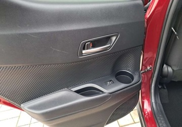 Toyota C-HR I Crossover 1.8 Hybrid 122KM 2018 Toyota C-HR Toyota C-HR 1.8 Hybryda 122KM, zdjęcie 15
