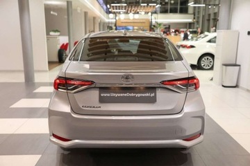 Toyota Corolla XII Sedan 1.5 VVT-i 125KM 2022 Toyota Corolla 1.5 Comfort 1.5 Benzyna 125KM, zdjęcie 4