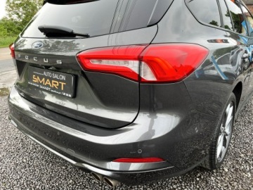 Ford Focus III Kombi Facelifting 1.5 EcoBoost 150KM 2018 Ford Focus 1.5 ST-Line / Navi / Kamera / Serwi, zdjęcie 25
