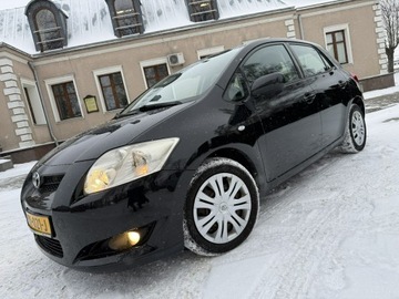 Toyota Auris I Hatchback 2.0 D-4D 125KM 2007 Toyota Auris 2.0D-4D 2007r Climatronic 5-Drzwi