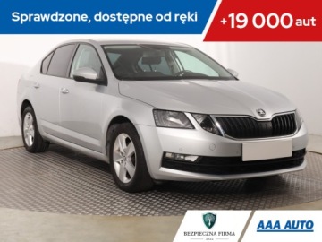 Skoda Octavia III Liftback Facelifting 1.4 TSI 150KM 2018 Skoda Octavia 1.4 TSI, Salon Polska, Klima