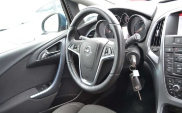 Opel Astra J Sports Tourer Facelifting 1.6 Twinport ECOTEC 115KM 2014 Opel Astra 1.6 - Bezwypadkowe - 1 wlasciciel - Stan Mega - auto oplacone, zdjęcie 33