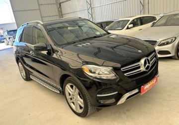 Mercedes GLE W166/C292 SUV 3.0 400 333KM 2017 Mercedes-Benz GLE 4x4 GLE 3.5 BENZ 302 KM Bezwypadkowy 2017r Warszawa, zdjęcie 1