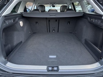 Volkswagen Passat B8 Variant Facelifting 2.0 TDI SCR 150KM 2025 Volkswagen Passat Variant Elegance Matrix ACC Digital Cockpit Hak FV23, zdjęcie 35