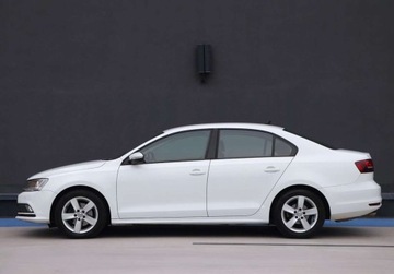 Volkswagen Jetta VI Sedan Facelifting 2.0 TDI 110KM 2017 Volkswagen Jetta 2.0 TDI 110HP Klimatronic Salon Pl. II.wlasciciel GWARANC, zdjęcie 6