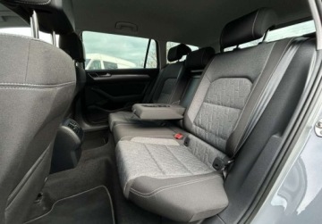 Volkswagen Passat B8 Variant Facelifting 1.5 TSI EVO 150KM 2022 Volkswagen Passat Variant Variant Business Pakiety, ACC, Digital Cockpit,, zdjęcie 16
