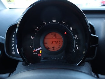 Toyota Aygo II Hatchback 3d Facelifting 1.0 VVT-i 72KM 2020 Toyota Aygo 1.0 VVT-i, Salon Polska, zdjęcie 10