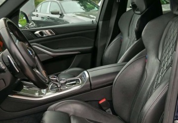 BMW X5 G05 M SUV 4.4 M50i 530KM 2021 BMW X5 M50i BEZ BPS M pakiet Aero Harman HeadUP Kamery 360 HAK 4.4 Benzyna, zdjęcie 20
