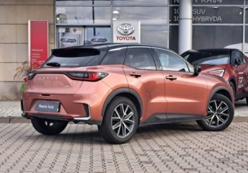 Lexus LBX 1.5 Hybrid 136KM 2024 Lexus LBX Lexus LBX 1.5 Hybrid Cool Salon PL 1.5 Hybryda 136KM, zdjęcie 4