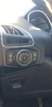 Ford Focus III Kombi 1.6 Duratorq TDCi DPF 115KM 2013 Ford Focus 1.6 diesel ,bezwypadek ,jeden wlasc ,niski pot przebieg ,nowy r, zdjęcie 21