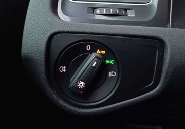 Volkswagen Golf VII Hatchback 3d Facelifting 1.5 TSI BMT 130KM 2019 Volkswagen Golf 1.5 TSI 130KM Trendline SalonPL Serwisowany Iwl. Vat-Marza, zdjęcie 26