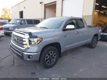 Toyota Tundra II 2020 Toyota Tundra 2020r., Limited, od ubezpieczalni 5.7 Benzyna 381KM, zdjęcie 2