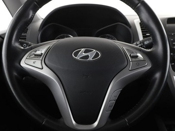 Hyundai ix20 Mikrovan 1.4 CVVT 90KM 2015 Hyundai ix20 PDC grzane fotele niski przebieg, zdjęcie 20