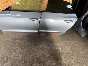 DVEŘE LEVÉ PŘEDNÍ ZADNÍ AUDI A7 4K 18- 24 LZ7G W BARVA ORIGINÁLNÍ