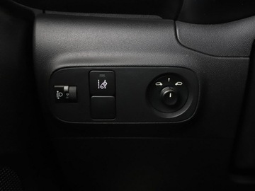 Citroen C3 III Hatchback 1.2 PureTech 82KM 2017 Citroen C3 klimatyzacja multifunkcja czujniki, zdjęcie 31