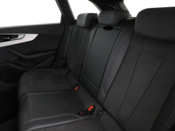 Audi A4 B9 Allroad Quattro Facelifting 2.0 40 TDI 204KM 2023 Audi A4 Avant FV23% 4x4 S-tronic S-Line, zdjęcie 16