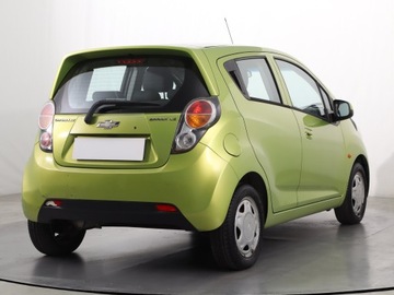 Chevrolet Spark II Hatchback 1.0L DOHC 68KM 2010 Chevrolet Spark 1.0, Klima, zdjęcie 4