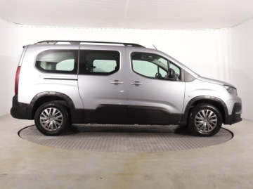 Peugeot Rifter Standard 1.5 BlueHDI 130KM 2022 Peugeot Rifter 1.5 BlueHDi, Salon Polska, zdjęcie 5