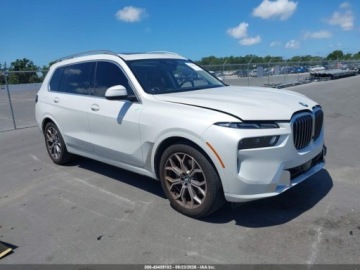 BMW X7 2023 BMW X7 Xdrive40i 2023 3.0 Benzyna 375KM, zdjęcie 6