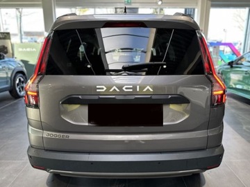 Dacia Jogger 2025 Od ręki - Journey 5-miejsc 1.8 Full Hybrid 155KM, zdjęcie 2