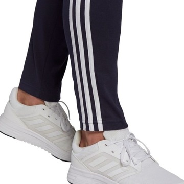 SPODNIE MĘSKIE ADIDAS ESSENTIALS SINGLE GRANATOWE GK8997 r M