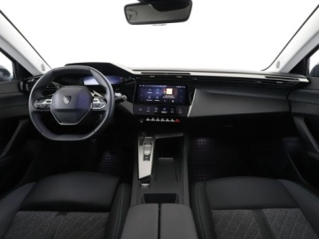 Peugeot 408 Crossover Plug-In 1.6 Plug-In Hybrid 180KM 2024 Peugeot 408 PHEV automat vitual cocpit navi klima, zdjęcie 15