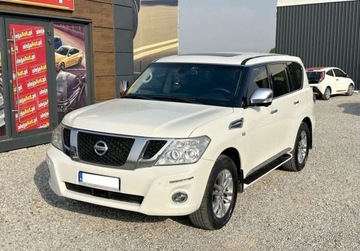 Nissan Patrol IV 2013 Nissan Patrol 4X4 PATROL 5.5 BENZ 405 KM 2013r DUBAI Warszawa 5.6 Benzyna, zdjęcie 2