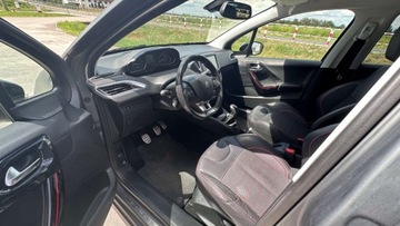 Peugeot 208 I Hatchback 5d Facelifting 1.2 PureTech 110KM 2015 Peugeot 208 Raty 1.2 benz 110KM GT-LINE Pol skora Klimatronic led Gwaran, zdjęcie 23