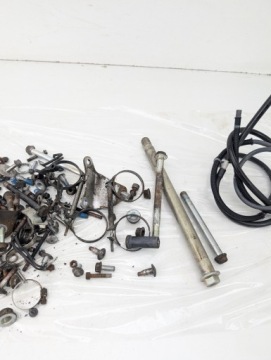 СМЕСЬ ВИНТОВ SUZUKI GSF 650