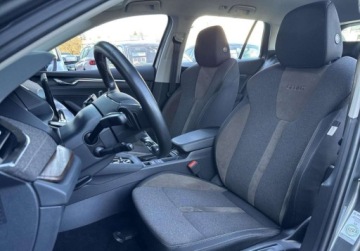 Skoda Octavia IV Kombi 2.0 TDI SCR 200KM 2022 Skoda Octavia 2.0TDI 200KM 4x4 Scout Matrix Hak ACC Ambiente Head-Up Kamer, zdjęcie 8