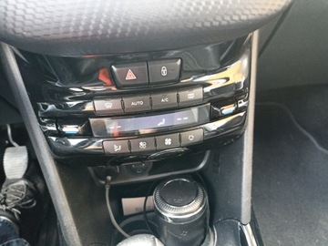 Peugeot 2008 I SUV 1.6 e-HDi 92KM 2015 PEUGEOT 2008 (CU_) 1.6 HDi 92 KM, zdjęcie 7